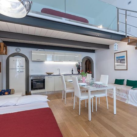Monalda Nest 2-Hosted By Sweetstay Firenze Bagian luar foto